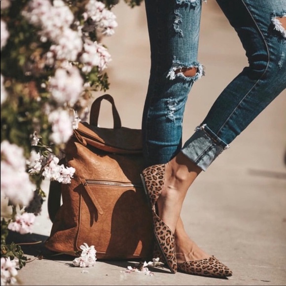 Leopard pointed cut out flat - Picture 2 of 4